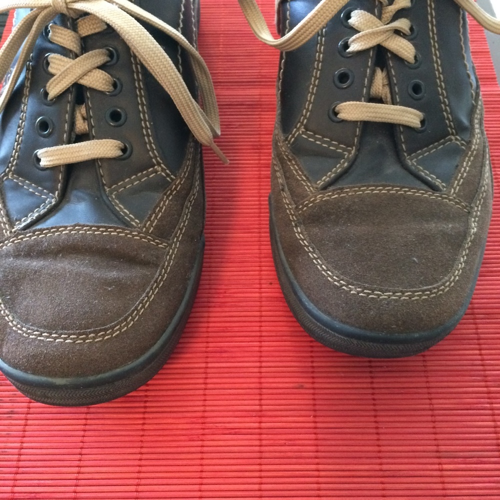 MEN'S BOAT SHOES